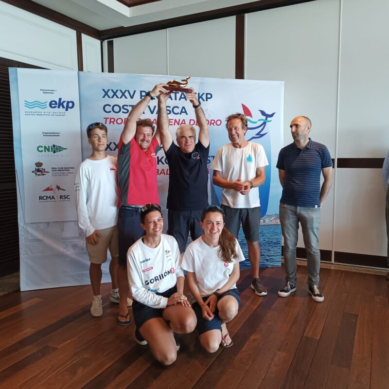 El Gorilón patroneado por Emigdio Bedia del RCMS se adjudica la Ballena de Oro tras dominar la Regata Costa Vasca